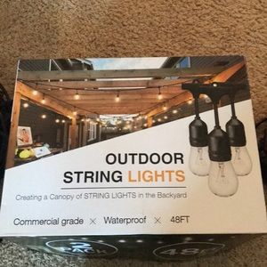 Outdoor string lights
